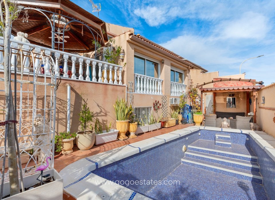 Te koop - Huis - Vrijstaande Villa - Rojales - Ciudad Quesada