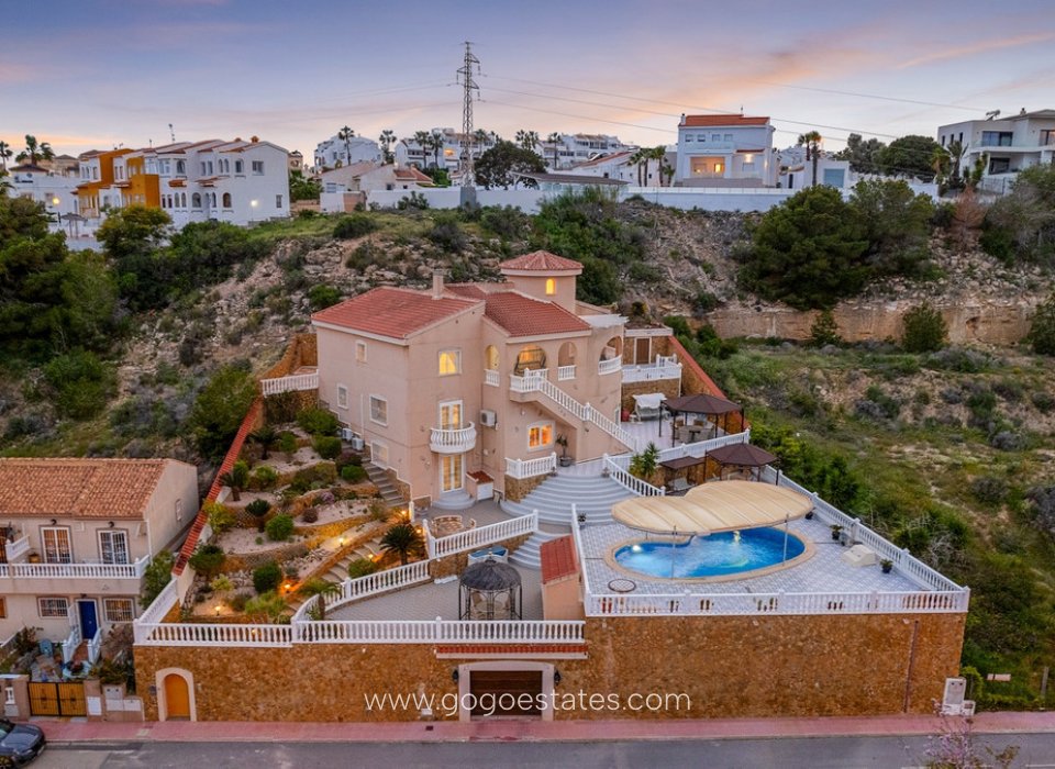 Te koop - Huis - Vrijstaande Villa - Rojales - Ciudad Quesada