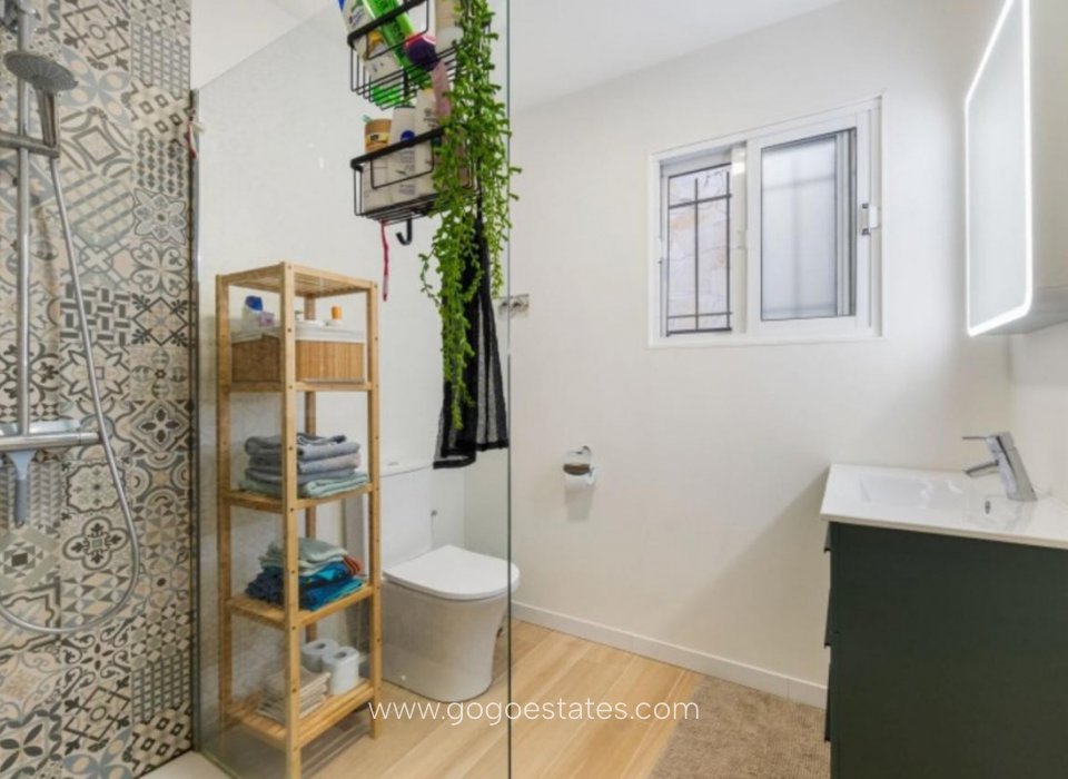 Te koop - Huis - Vrijstaande Villa - Rojales - Ciudad Quesada