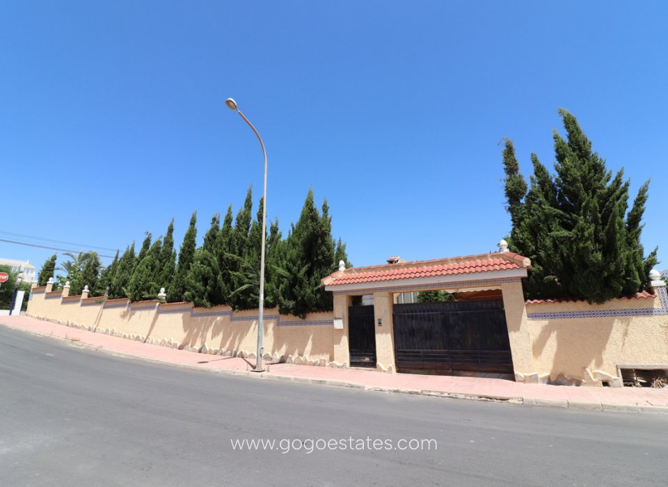 Te koop - Huis - Vrijstaande Villa - Rojales - Ciudad Quesada