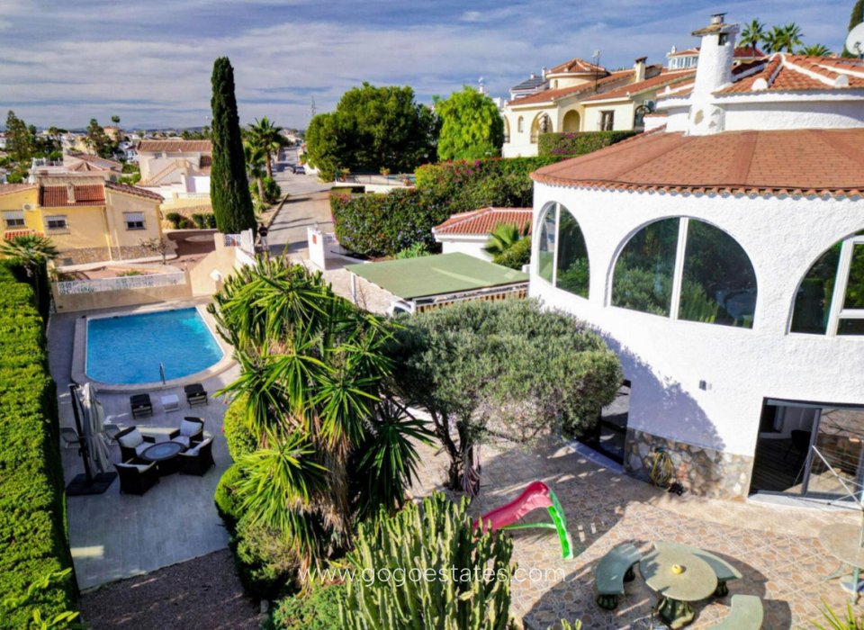 Te koop - Huis - Vrijstaande Villa - Rojales - Ciudad Quesada