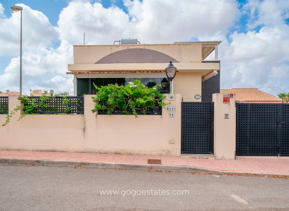 Te koop - Huis - Vrijstaande Villa - Rojales - Rojales Centro