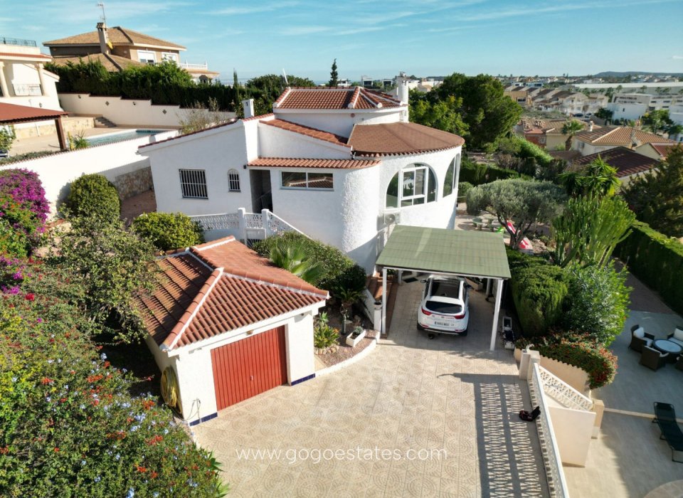 Te koop - Huis - Vrijstaande Villa - Rojales - Rojales Centro