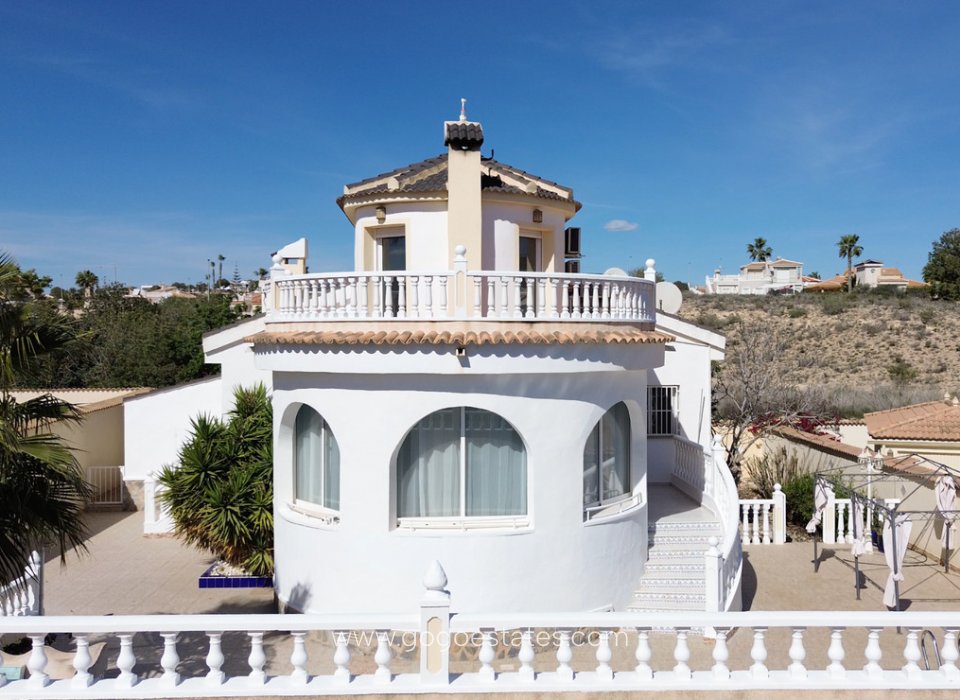 Te koop - Huis - Vrijstaande Villa - Rojales - Rojales Centro