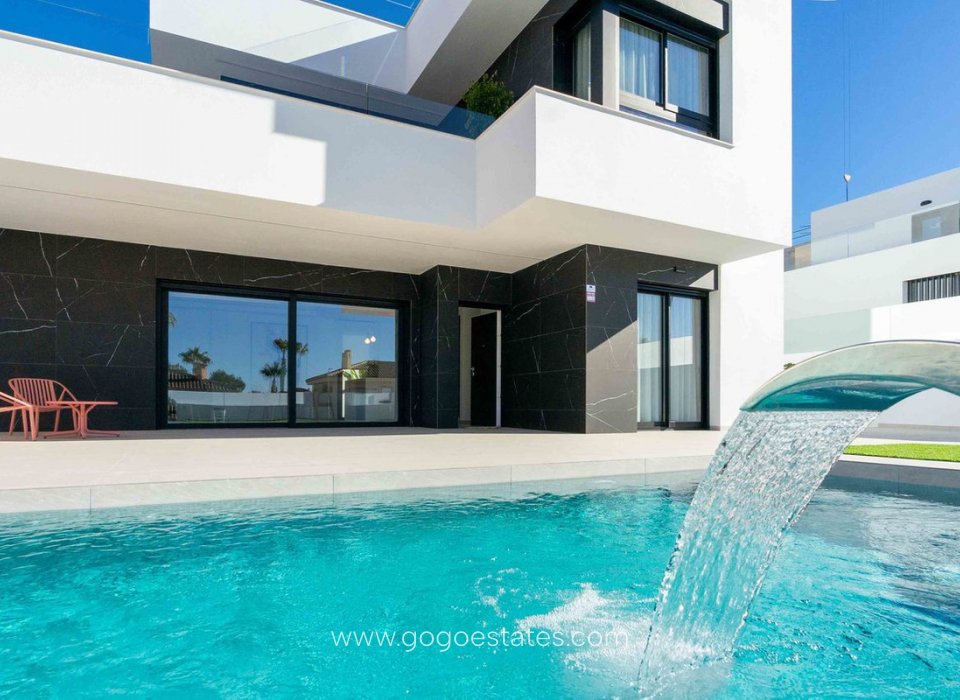 Te koop - Huis - Vrijstaande Villa - Rojales - Rojales Centro