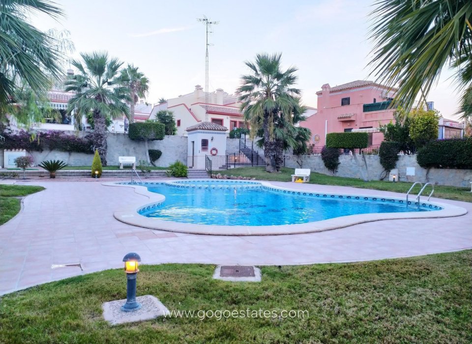 Te koop - Huis - Vrijstaande Villa - San Miguel De Salinas - San Miguel de Salinas Centro