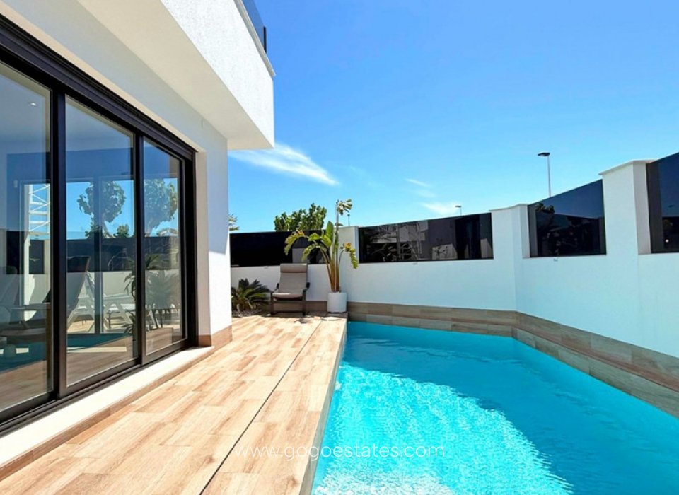 Te koop - Huis - Vrijstaande Villa - San Pedro Del Pinatar - San Pedro del Pinatar Centro