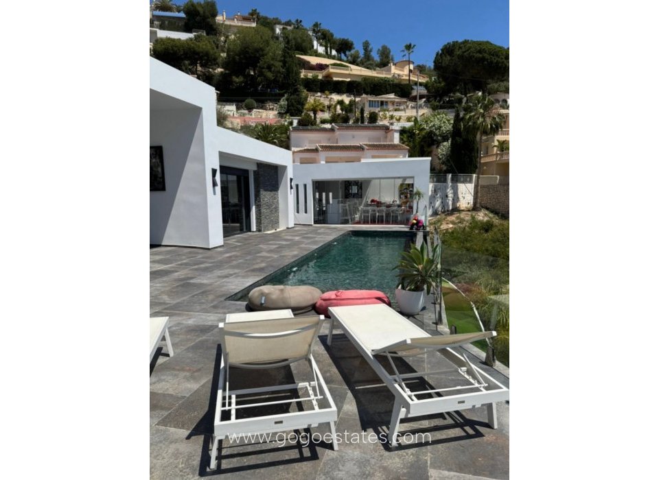 Te koop - Huis - Vrijstaande Villa - Teulada - Moraira