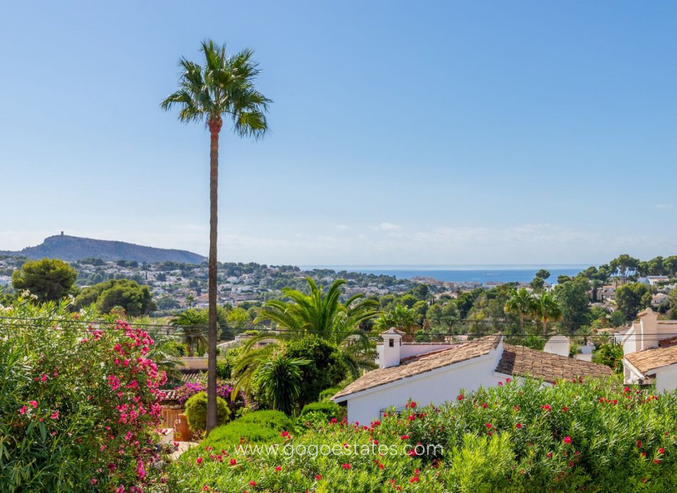 Te koop - Huis - Vrijstaande Villa - Teulada - Moraira