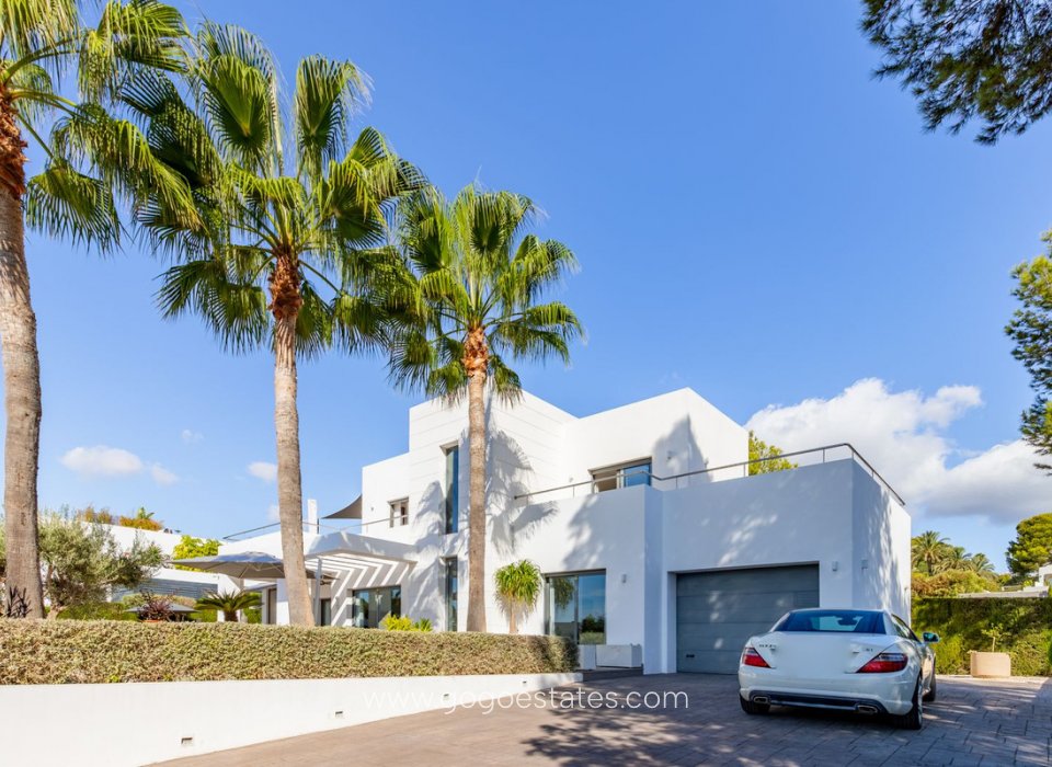 Te koop - Huis - Vrijstaande Villa - Teulada - Moraira