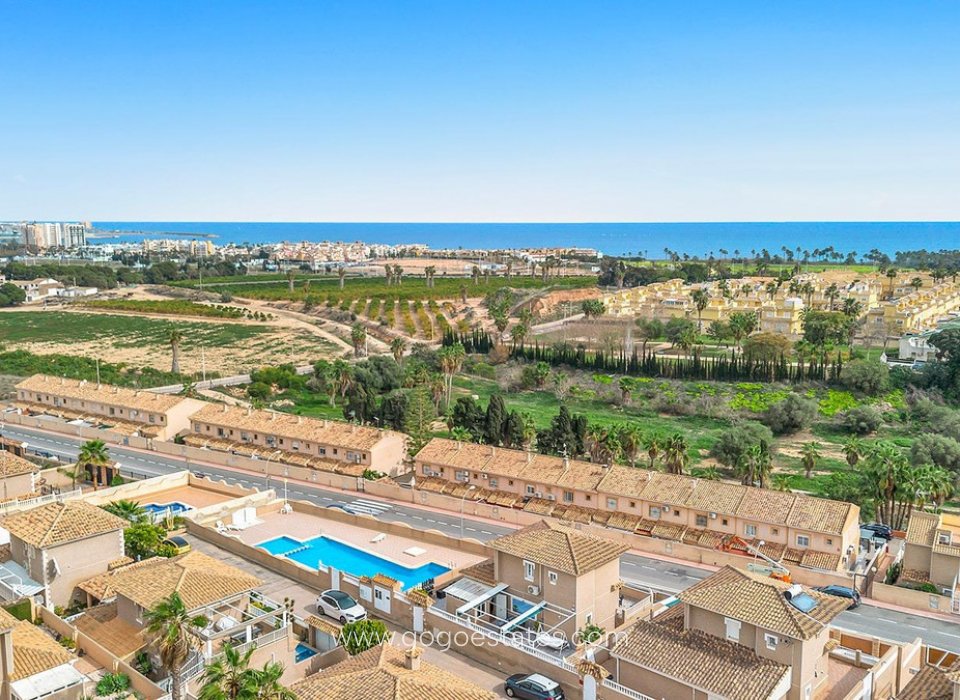 Te koop - Huis - Vrijstaande Villa - Torrevieja - Torrevieja Centro