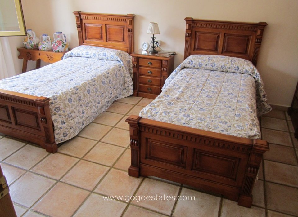 Te koop - Huis - Vrijstaande Villa - Yecla - Yecla Centro