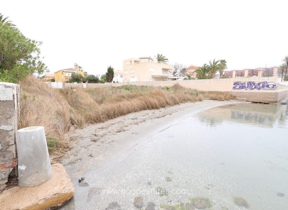 Te koop - Perceel - Land - San Javier - La Manga Del Mar Menor