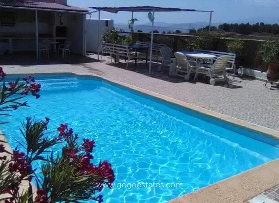 Te koop - Villa - Cuevas del Campo - Andalucia