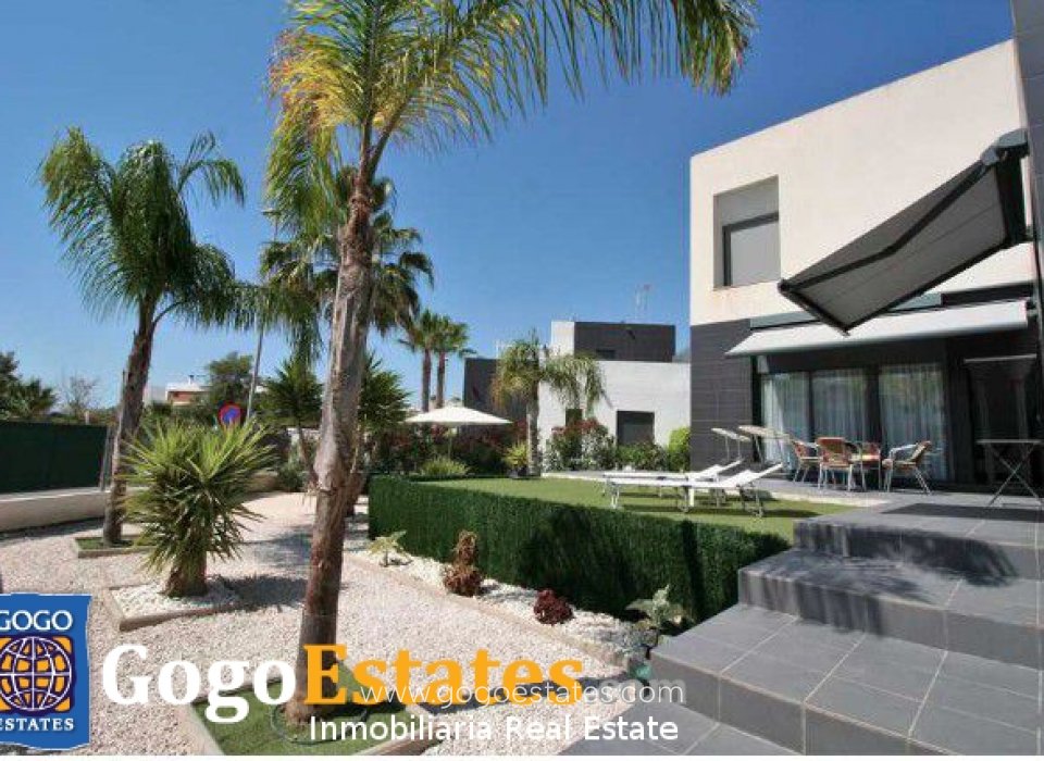 Te koop - Villa - Orihuela Costa - Orihuela