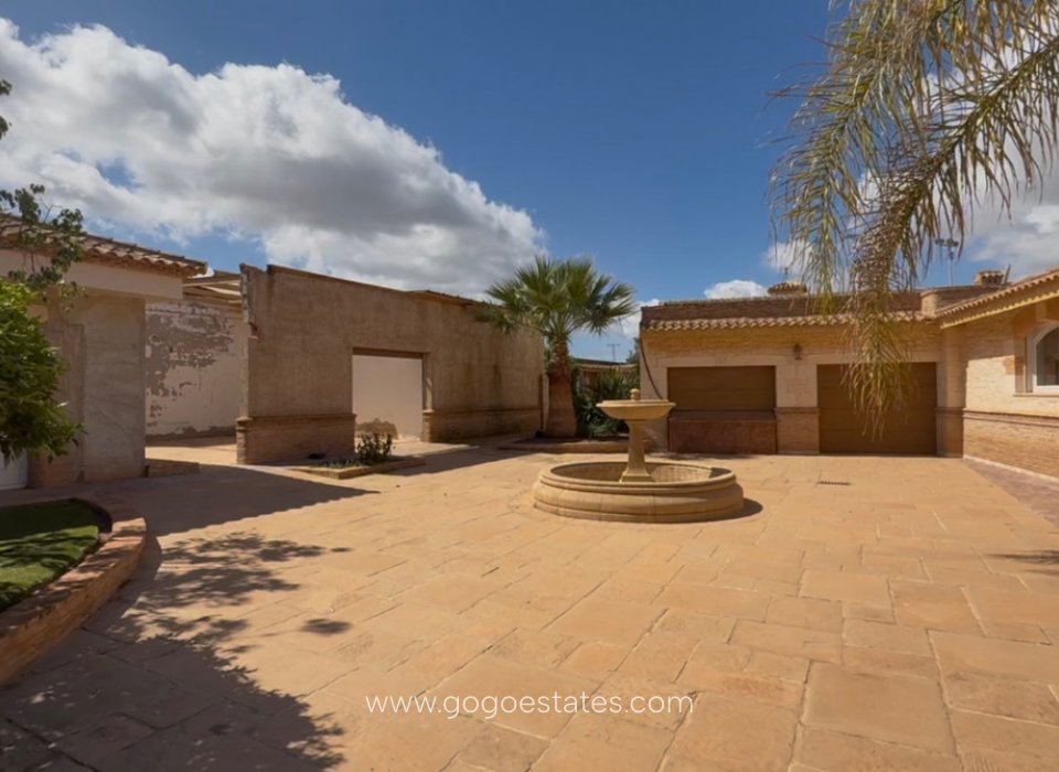 Te koop - Villa - Torre - Pacheco - Casco Antiguo