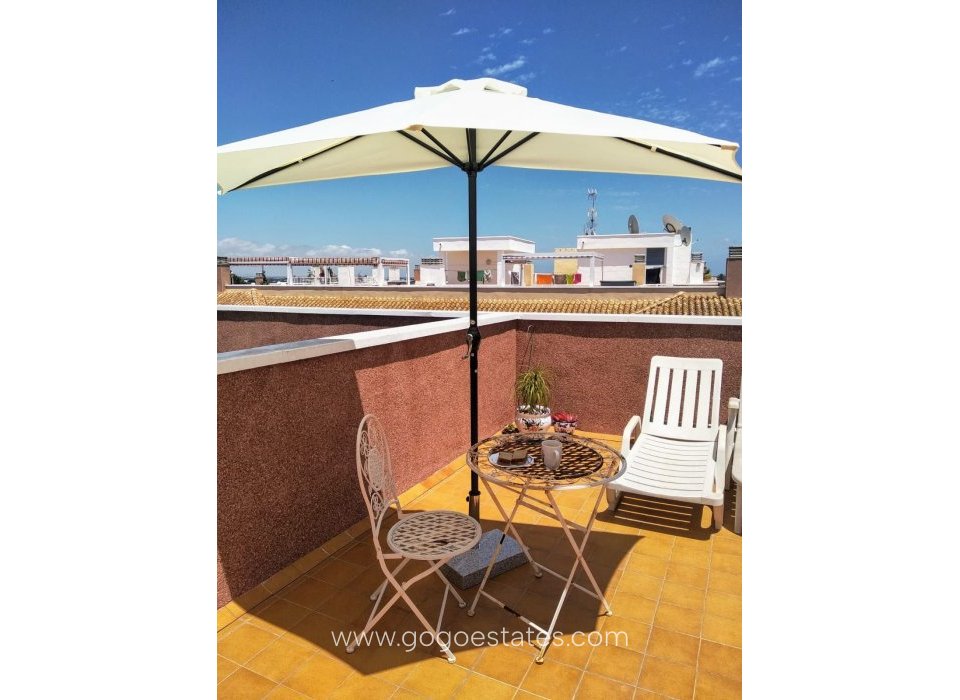 Venta - Apartamento - Apartamento en el último piso - Algorfa - Algorfa Centro