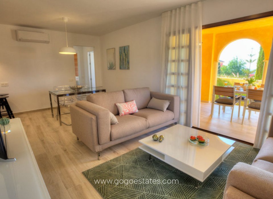 Venta - Apartamento - Apartamento Planta Baja - Desert Springs