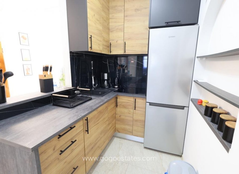 Venta - Apartamento - Apartamento Planta Baja - Torrevieja - Torrevieja Centro