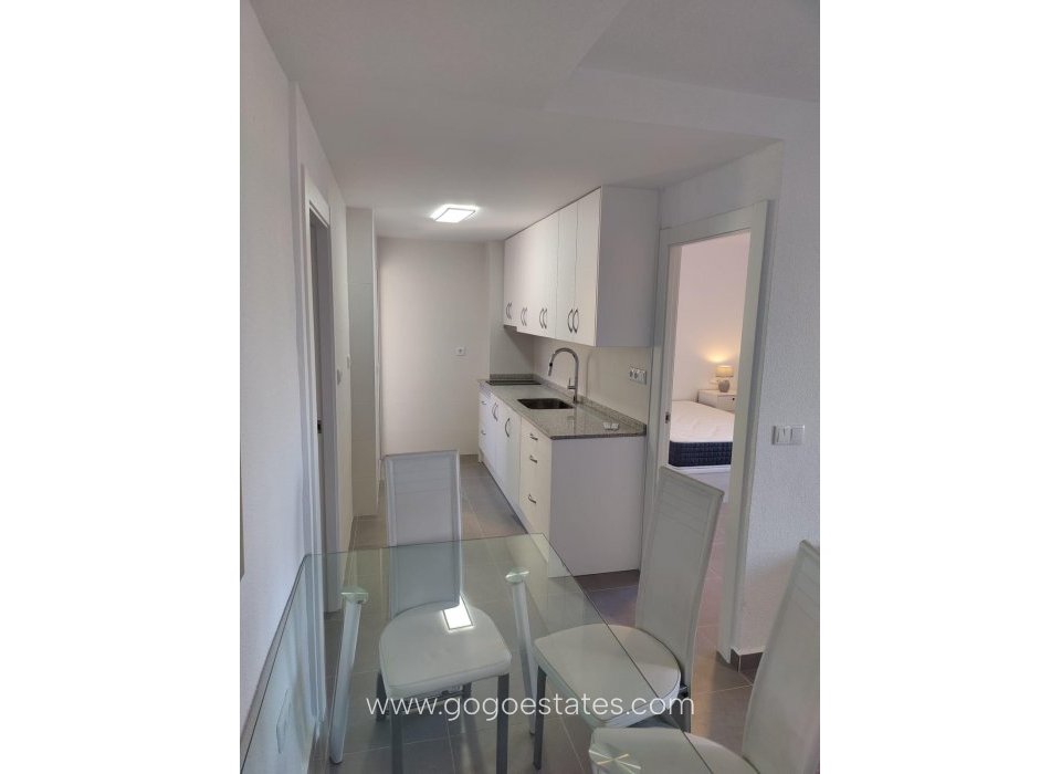 Venta - Apartamento - Apartamento Planta Media - Torrevieja - Torrevieja Centro