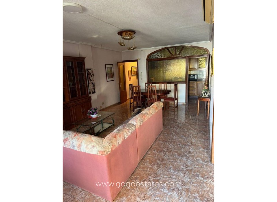 Venta - Apartamento - Apartamento Planta Media - Torrevieja - Torrevieja Centro