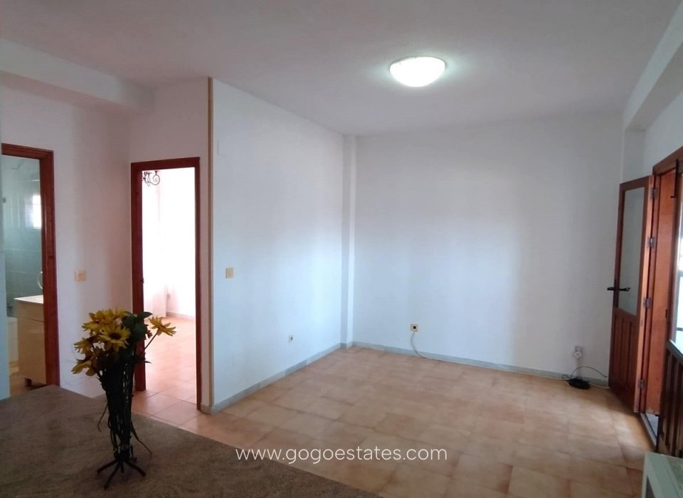 Venta - Apartamento - Apartamento Planta Media - Torrevieja - Torrevieja Centro