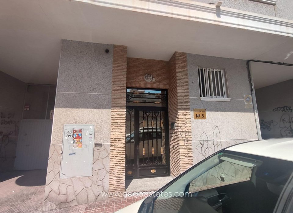 Venta - Apartamento - Apartamento Planta Media - Torrevieja - Torrevieja Centro