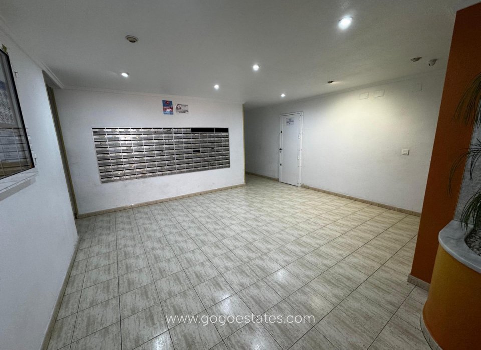 Venta - Apartamento - Apartamento Planta Media - Torrevieja - Torrevieja Centro
