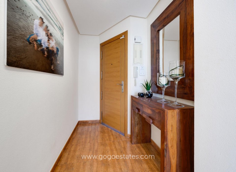 Venta - Apartamento - Apartamento Planta Media - Torrevieja - Torrevieja Centro