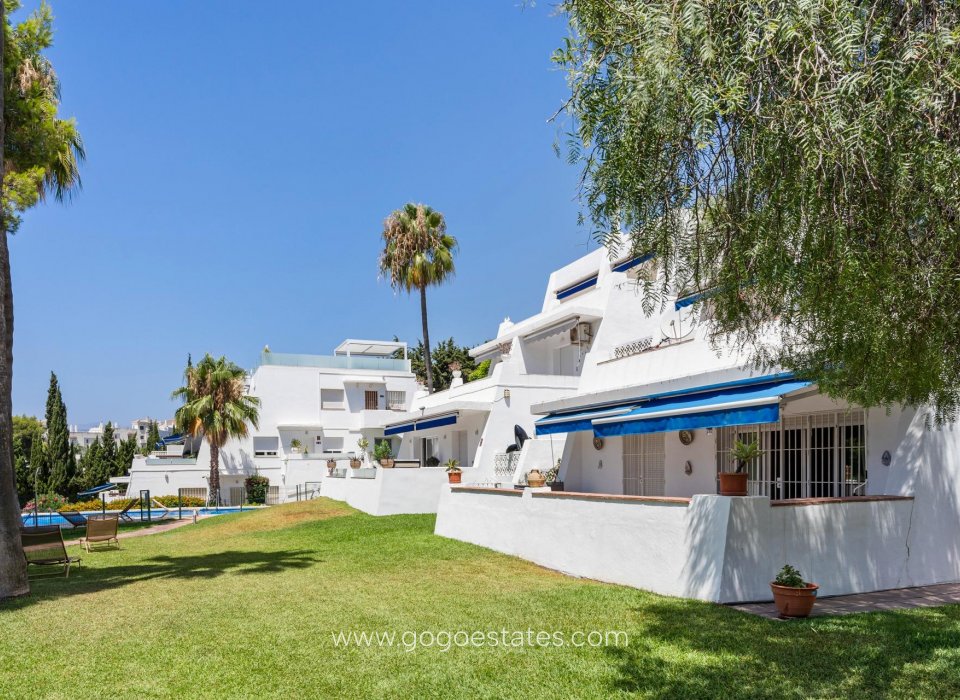 Venta - Apartamento - Málaga - Nueva Andalucía