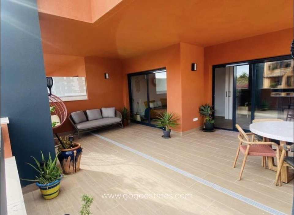 Venta - Apartamento / Piso - VILLAMARTIN - Orihuela