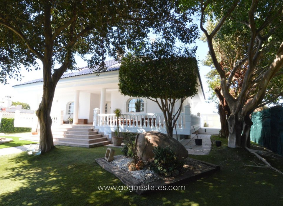 Venta - Casa - Bungalow - Torrevieja - Torrevieja Centro