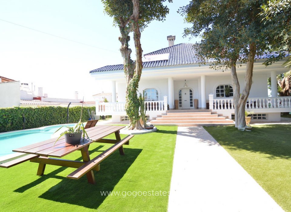 Venta - Casa - Bungalow - Torrevieja - Torrevieja Centro