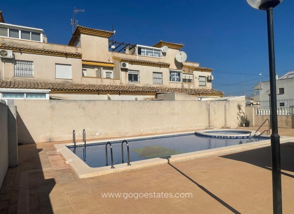 Venta - Casa - Casa adosada - Daya Nueva - Daya Nueva Centro