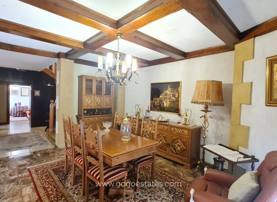 Venta - Casa - Casa adosada - Elda - Elda Centro