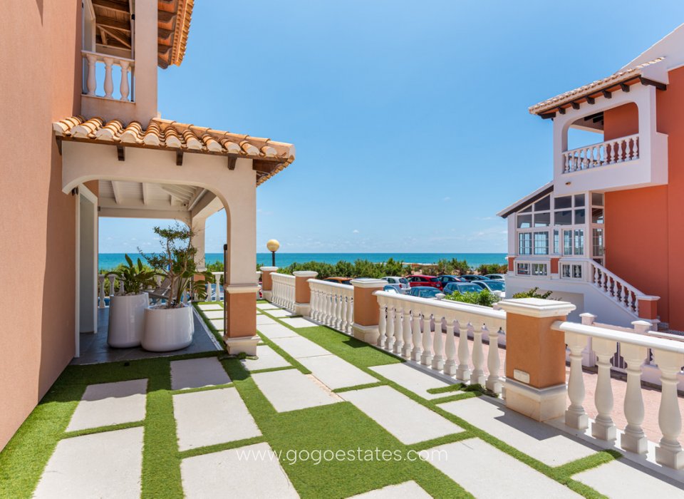 Venta - Casa - Casa adosada - Guardamar del Segura - Guardamar del Segura Centro