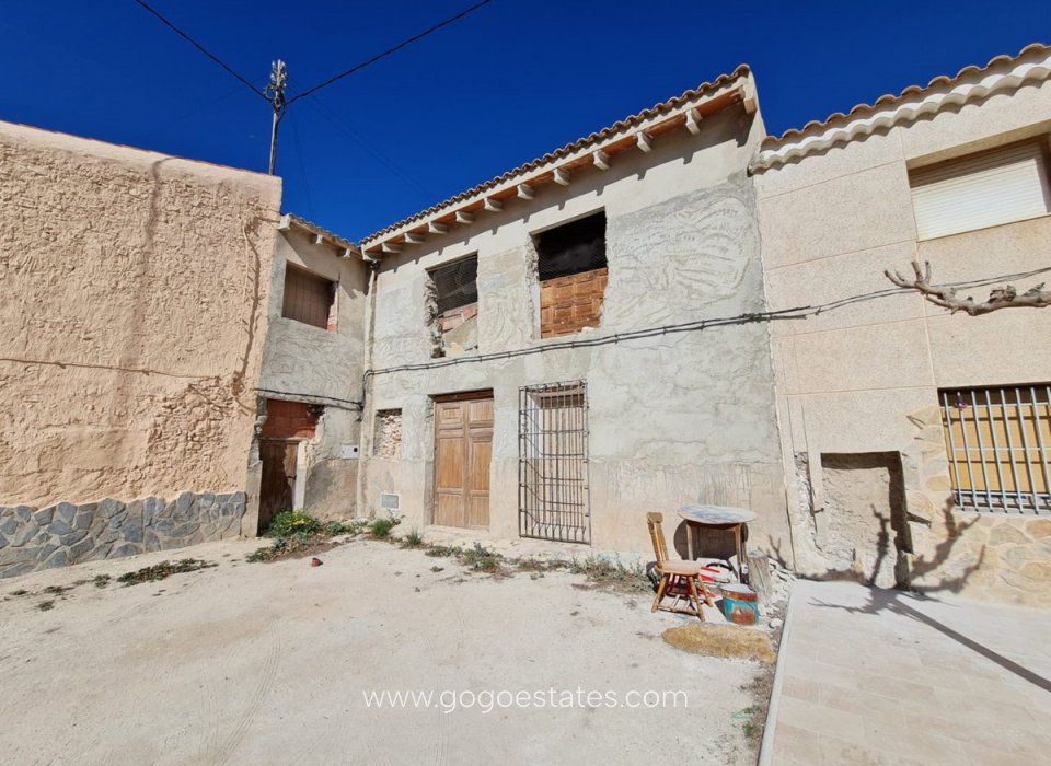 Venta - Casa - Casa adosada - Pinoso - Pinoso Centro