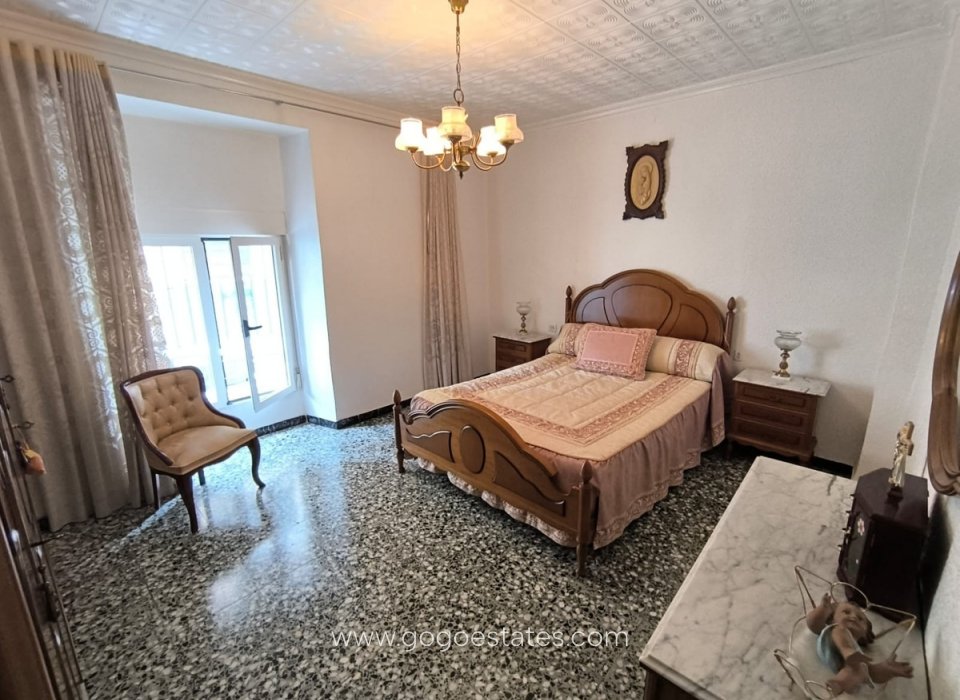 Venta - Casa - Casa adosada - Yecla - Yecla Centro