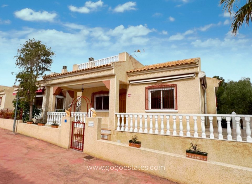 Venta - Casa - Chalet Independiente - Algorfa - Algorfa Centro