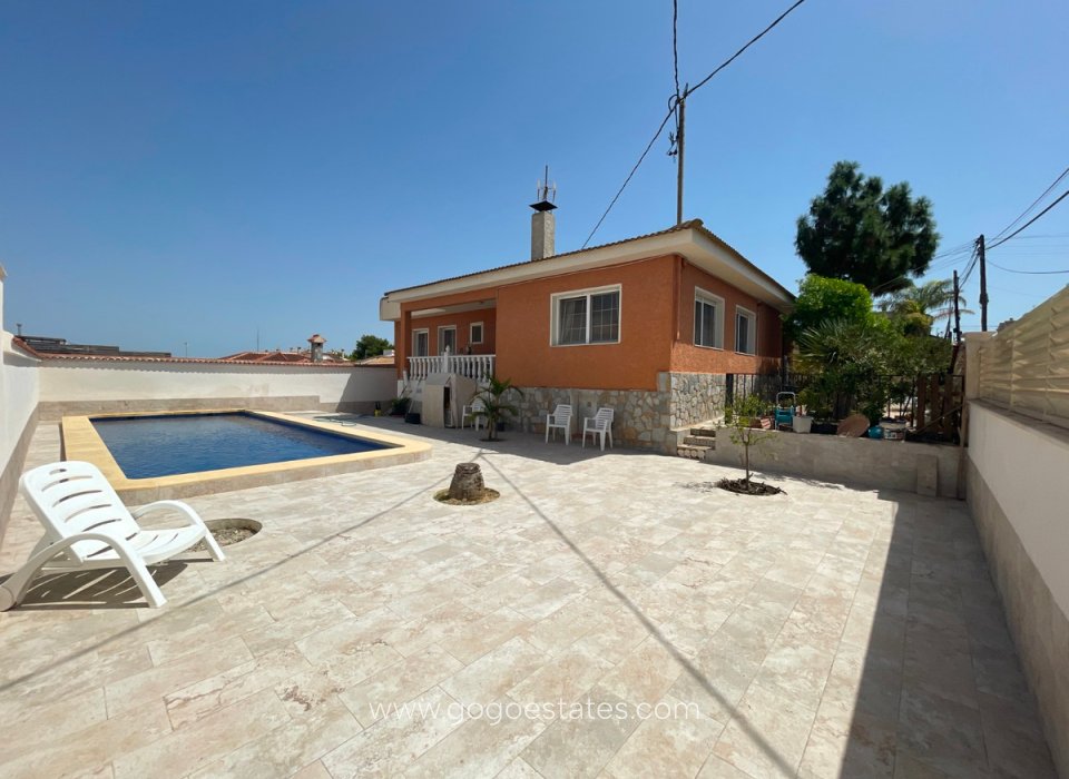 Venta - Casa - Chalet Independiente - Benijofar