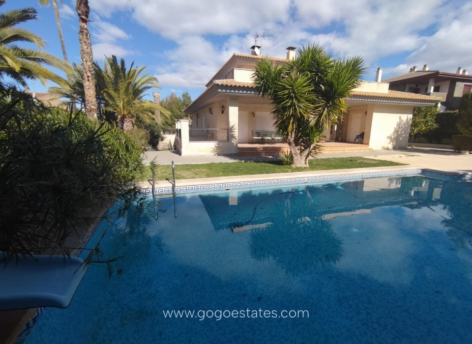 Venta - Casa - Chalet Independiente - Elda - Elda Centro