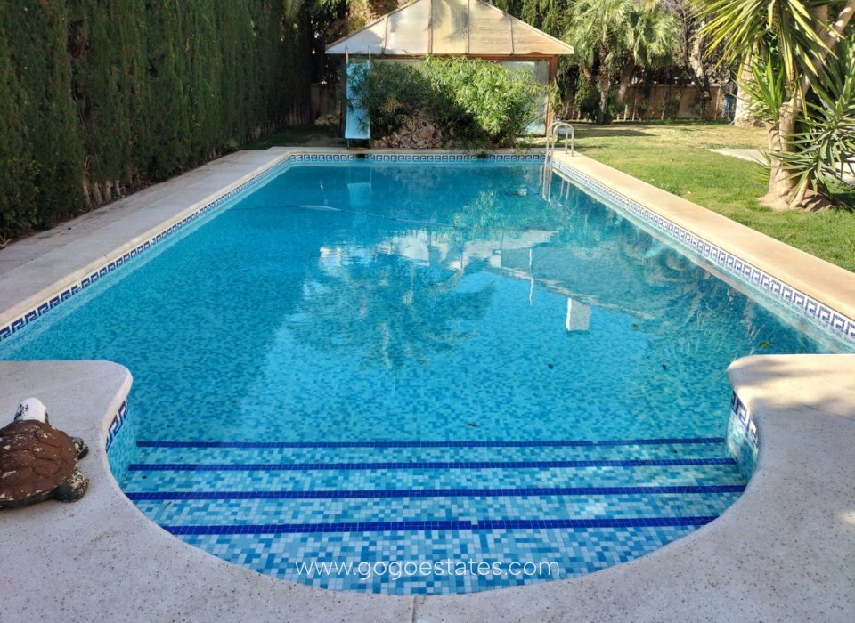 Venta - Casa - Chalet Independiente - Elda - Elda Centro