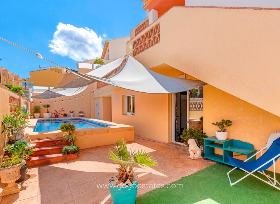 Venta - Casa - Chalet Independiente - l'Alfas del Pi - L'Alfás del Pi Centro