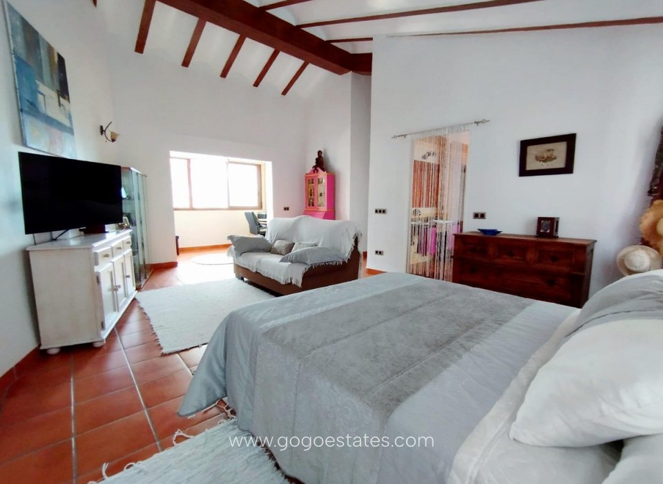 Venta - Casa - Chalet Independiente - l'Alfas del Pi - L'Alfás del Pi Centro