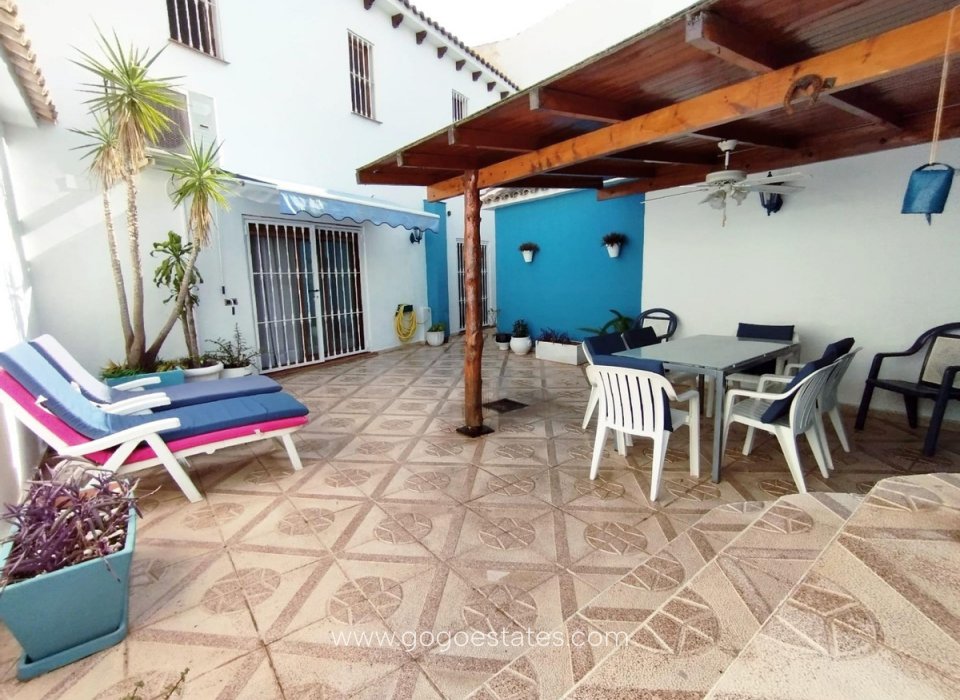Venta - Casa - Chalet Independiente - l'Alfas del Pi - L'Alfás del Pi Centro