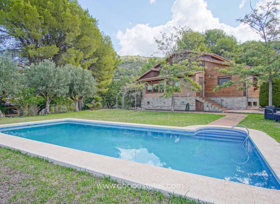 Venta - Casa - Chalet Independiente - Orba - Orba Centro