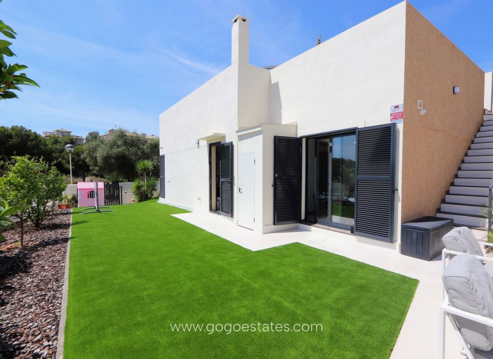 Venta - Casa - Chalet Independiente - Orihuela - La Zenia