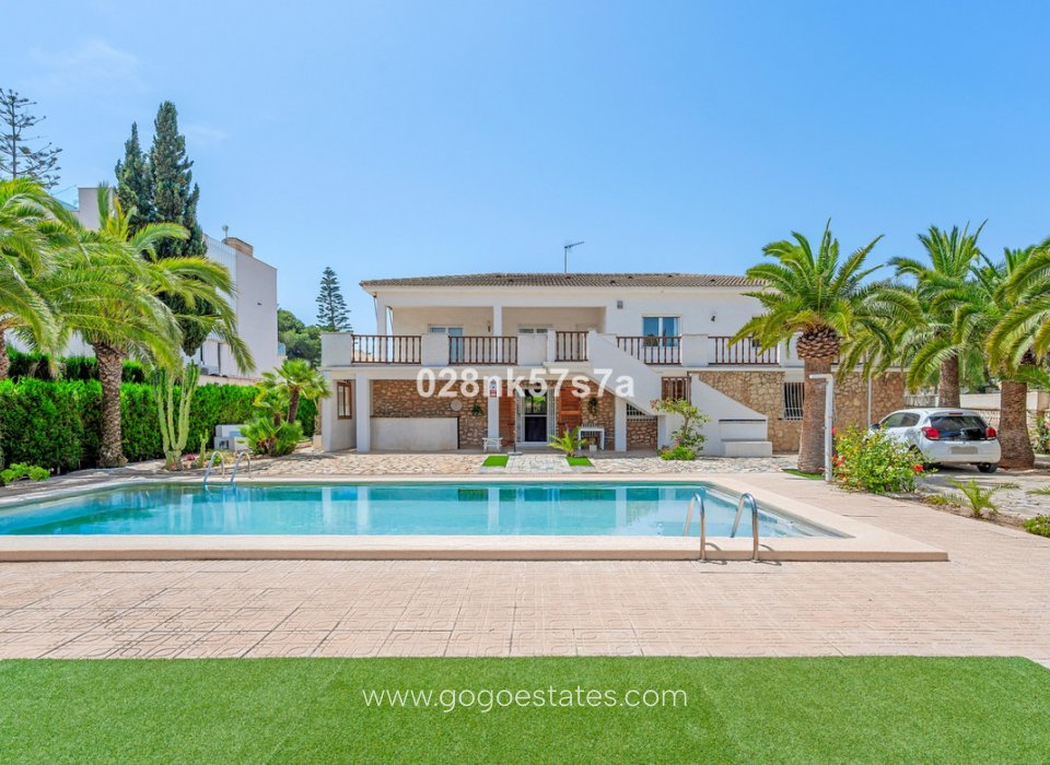 Venta - Casa - Chalet Independiente - Orihuela - La Zenia