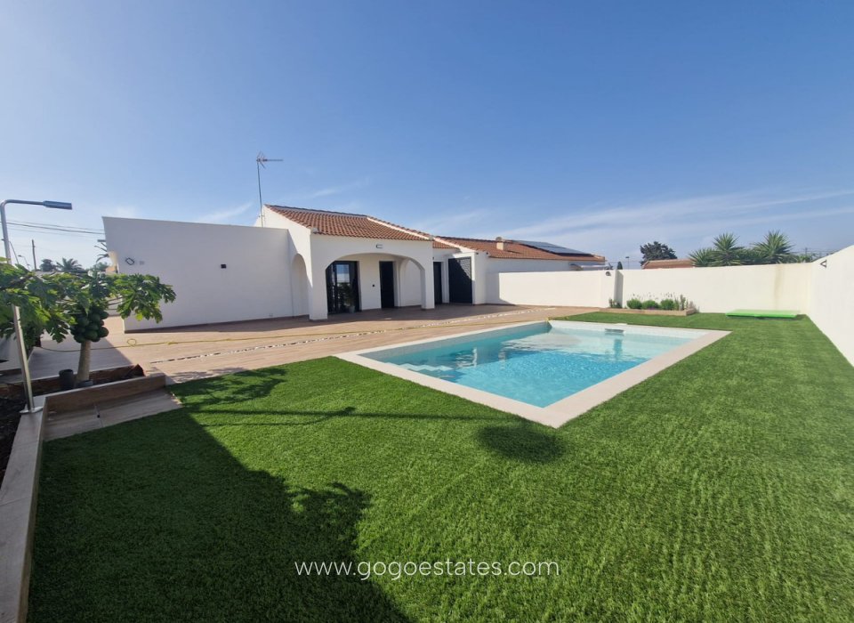 Venta - Casa - Chalet Independiente - Orihuela - Los Balcones