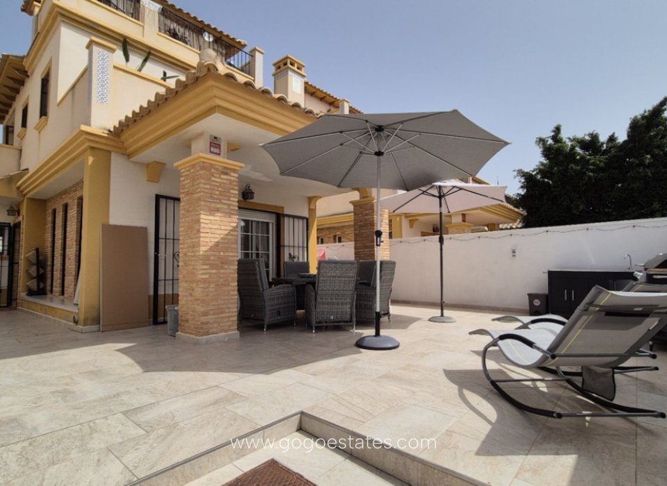 Venta - Casa - Chalet Independiente - Orihuela - Orihuela Centro